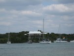 First meeting of Littles on Anticipation (31 ft Beneteau) with Irish Eyes (34 ft Pacific Seacraft) at Man-of-War Cay, Eastern Harbour