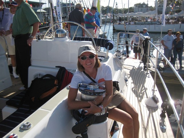 No dear, wouldn't fit our boat! (winch on Hylas 70)