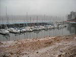 Cold day in Jan 2009 at dock (M. Galloway)