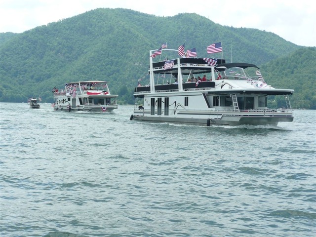 Boat Parade, near Lakeshore Marina