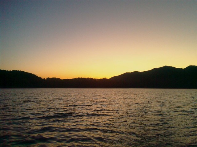 Sunset, Nov 2, 2008 [picture taken by Josh Noe with cell phone, submitted by Mark Galloway]
