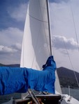 Millican family... Chip Angie and the four
girls sailing on Roger Langrel's Hunter 23WataugaLake29