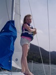 Millican family... Chip Angie and the four
girls sailing on Roger Langrel's Hunter 23