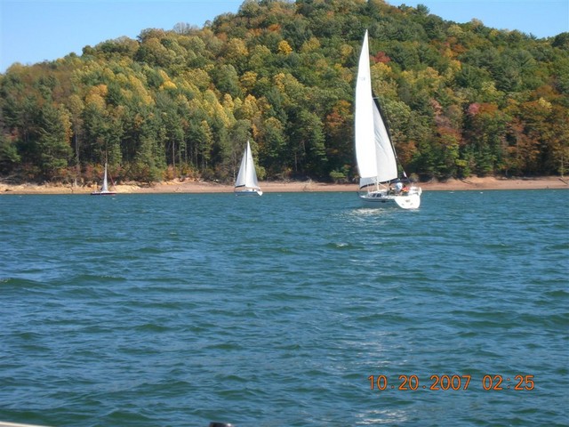 5th Fall Race, Just for Fun, around the island.. [Pictures from Mark Galloway]
