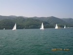 Good turnout, 14 boats!  Nice wind, nice temperature!