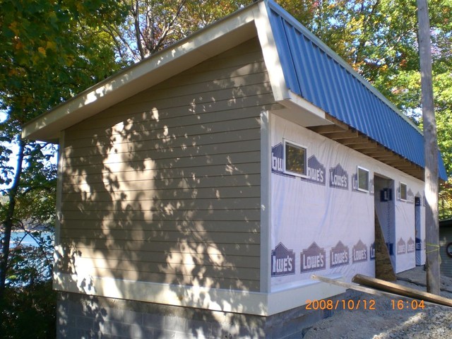 Sides beginning to take shape (picture by C. Lucas, 10/11/08)