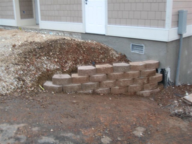 small retaining wall, Dec 27