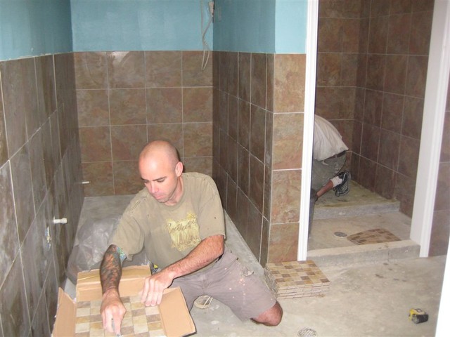 tile work contracted out thank goodness! They make it look easy (May 9, 2009)