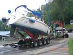 boat on land, not hydraulics on back of trailer