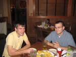 crowd scenes, Lone Star Restaurant