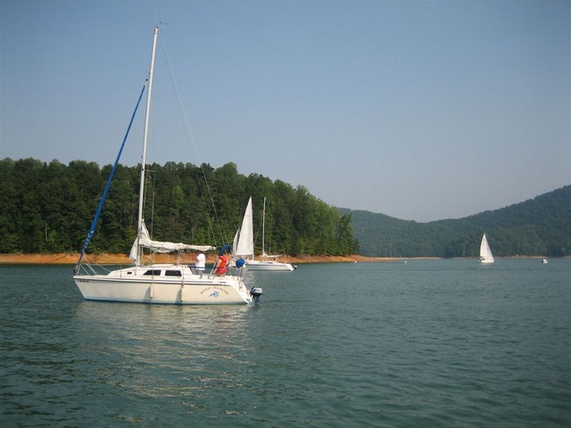 Starting line behind markers in Lakeshore Harbor