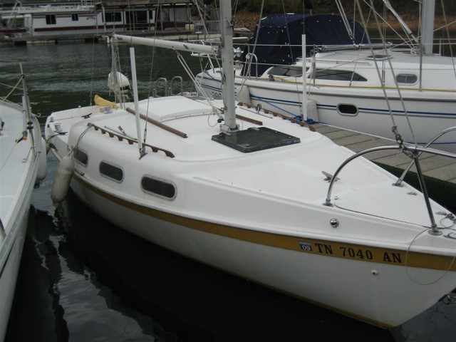 Tanzer 22