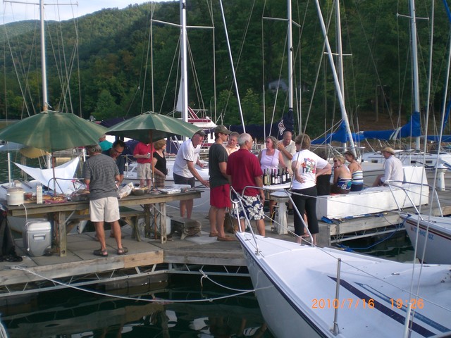 wine tasting the night before morning race (C. Lucas pic)