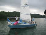 Runnning start, up with the spinnakers!
